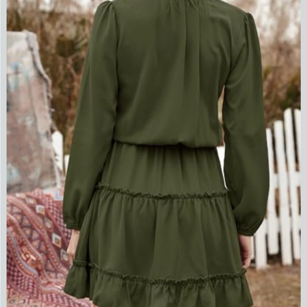 BTFBM Long Sleeve Green Casual Tie Neck Ruffle Tiered A Line Mini Dress, NWT - Picture 5 of 10